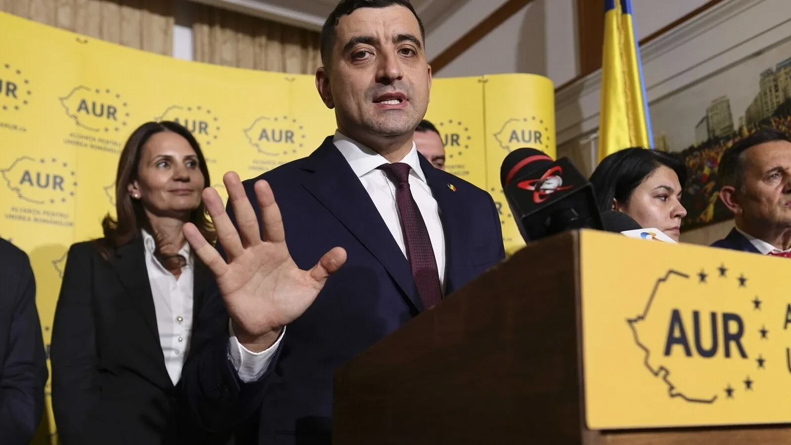 Simion, replică dură la acuzațiile lui Magyar, câștigătorul din Ungaria