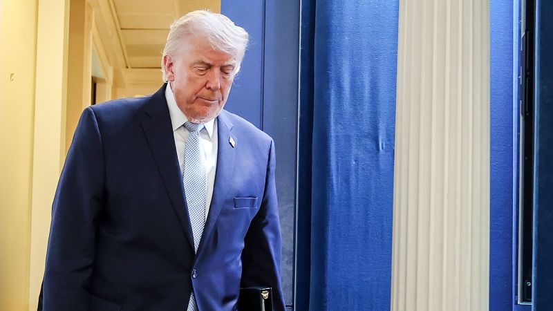 Trump, acord de încetare a focului cu Iranul: Hormuz, redeschis!