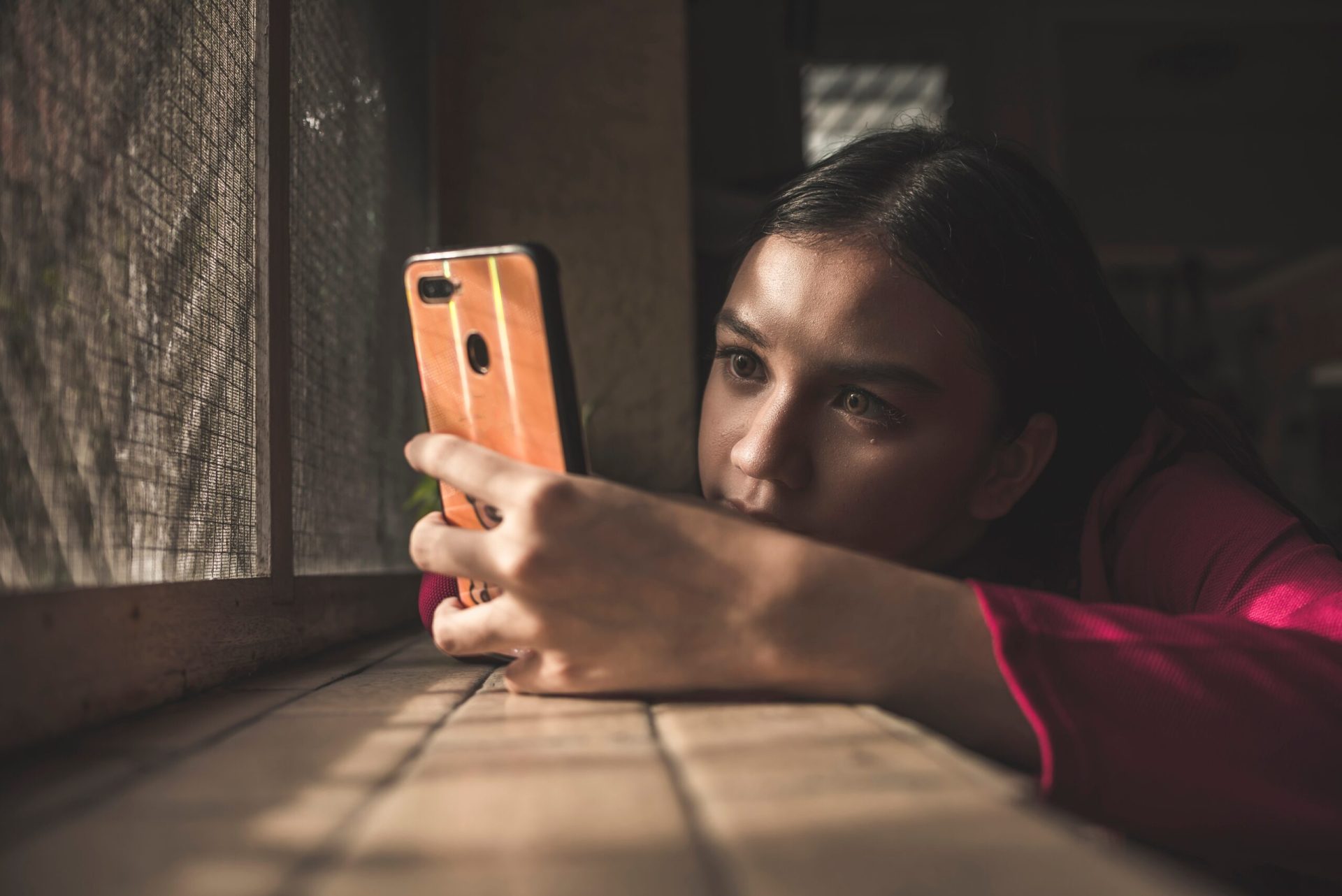 De ce oameni dispar subit? Explicația ȘTIINȚIFICĂ a fenomenului ghosting