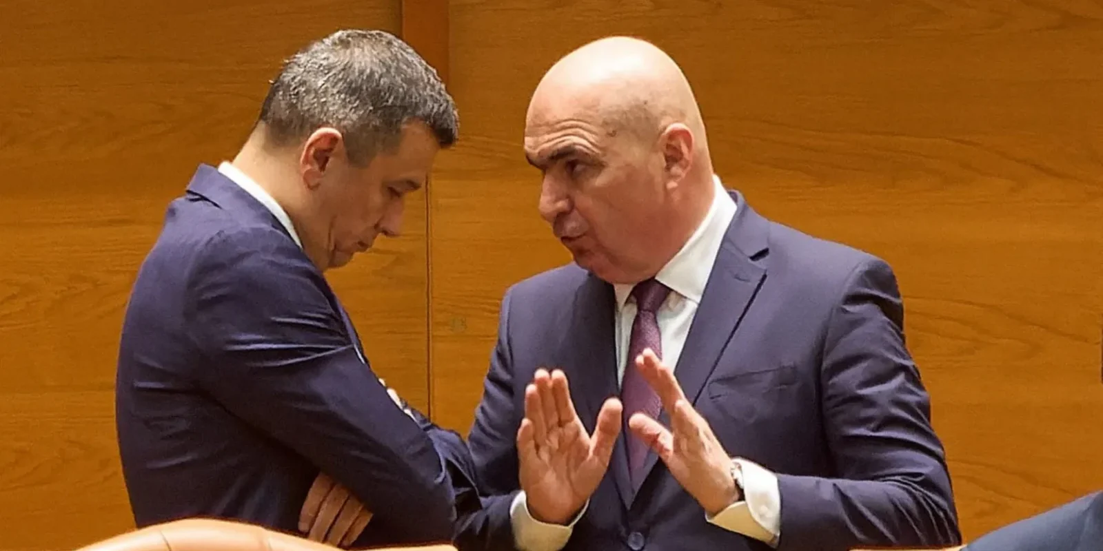 Grindeanu, replică dură lui Bolojan: „Vând Romgaz, CEC, Portul Constanța? E rat-ism!”