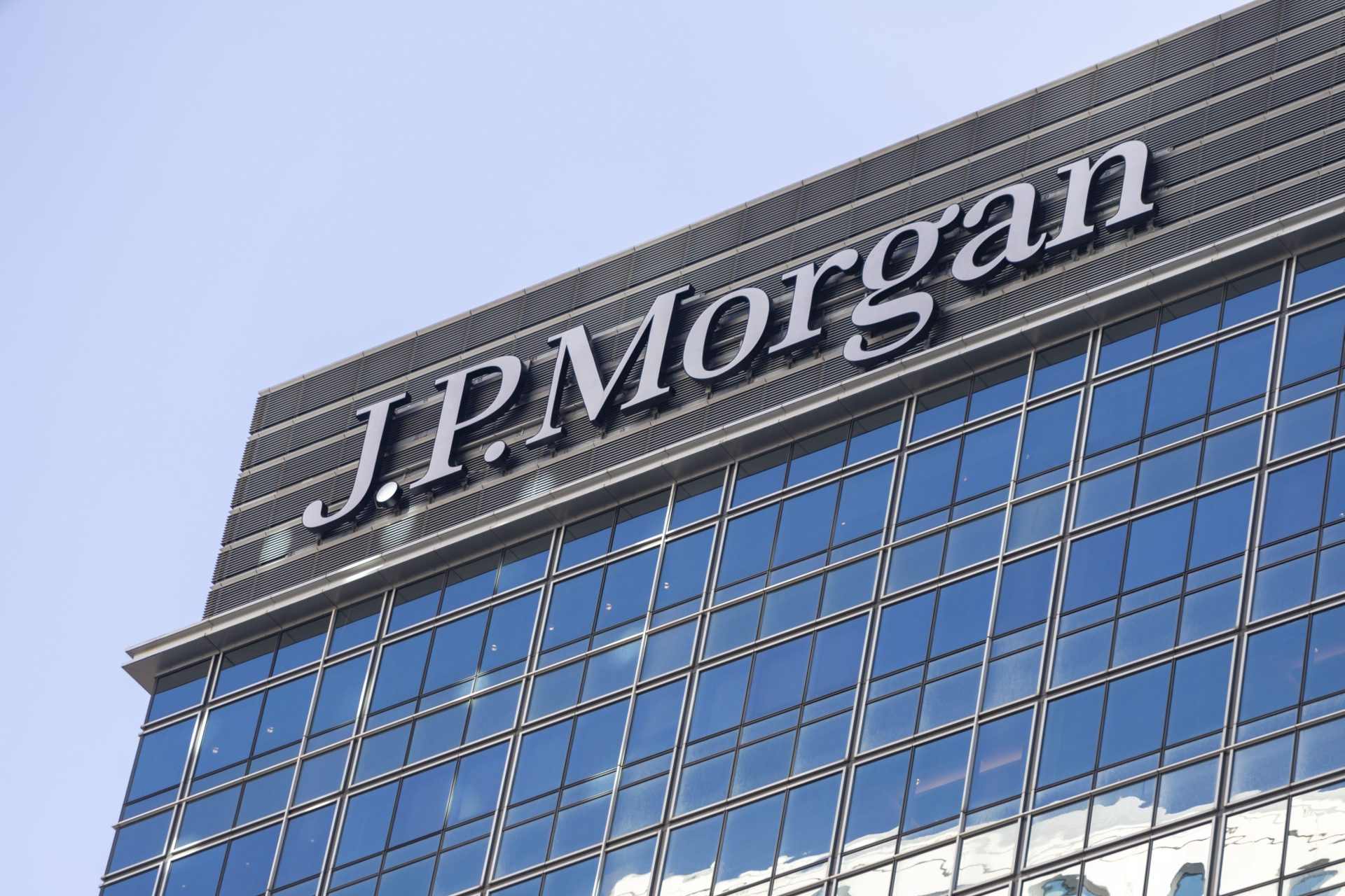 JPMorgan, atac financiar în Europa: 1.500 mld $ pentru securitatea Occidentului