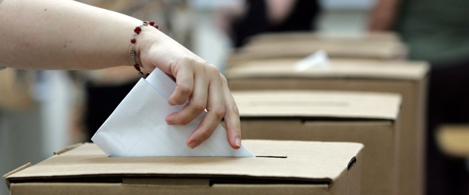 Ungaria la vot: Prezență bună la urne, de la primele ore ale dimineții