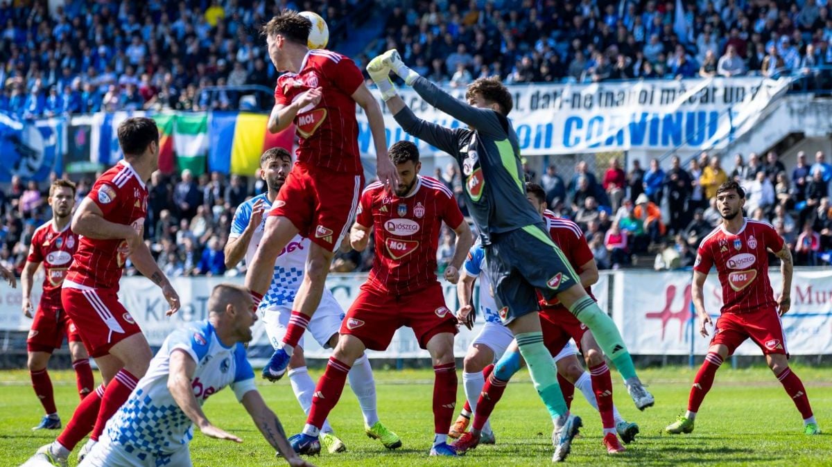 Orban, bani și Sepsi: Patronul echipei, reacție după acuzații dure