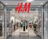 H&M, lovită de criză: 160 de magazine se închid. Sfârșitul modei rapide?