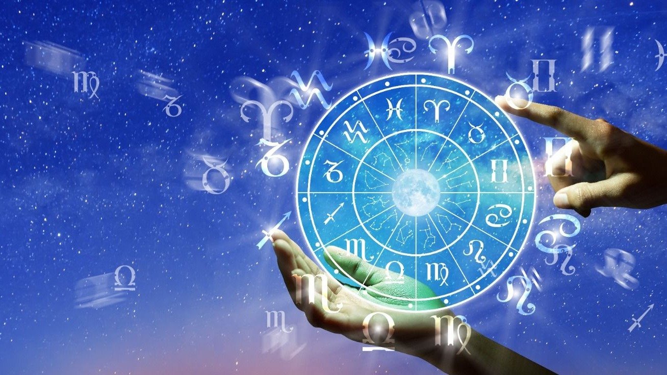 Horoscop 14 aprilie 2026: Zodiile, lovite de schimbări și claritate