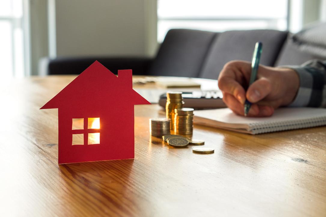Colliers: Interesul pentru case crește, tranzacțiile scad dramatic în România