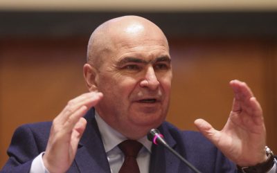 Consilier BNR, apărare vehementă pentru Bolojan: „Ilie sărăcie”, etichetă nedreaptă