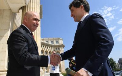 Bolojan rămâne la Guvern, chiar dacă PSD pleacă. Reacția la scenariul 2009