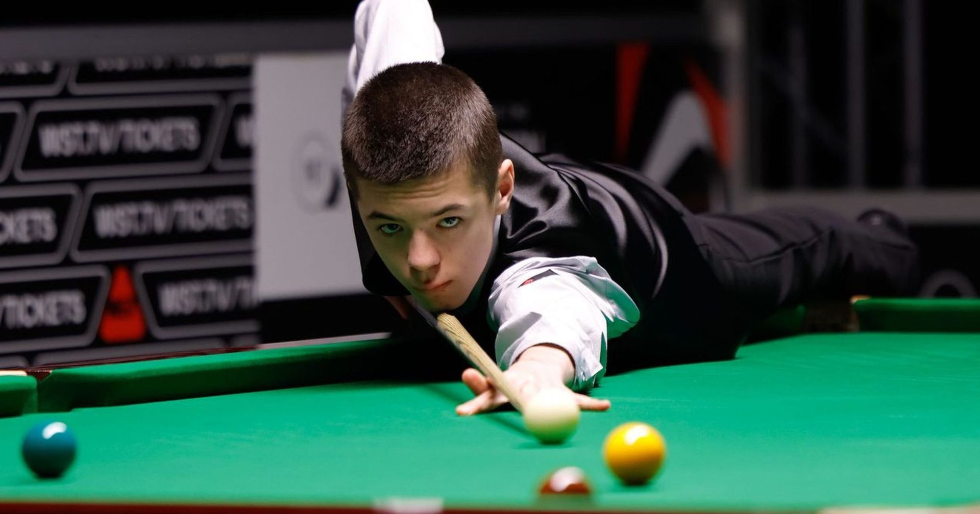 Michal Szubarczyk, un tânăr jucător de snooker din Polonia, a stabilit un nou record în lumea acestui sport