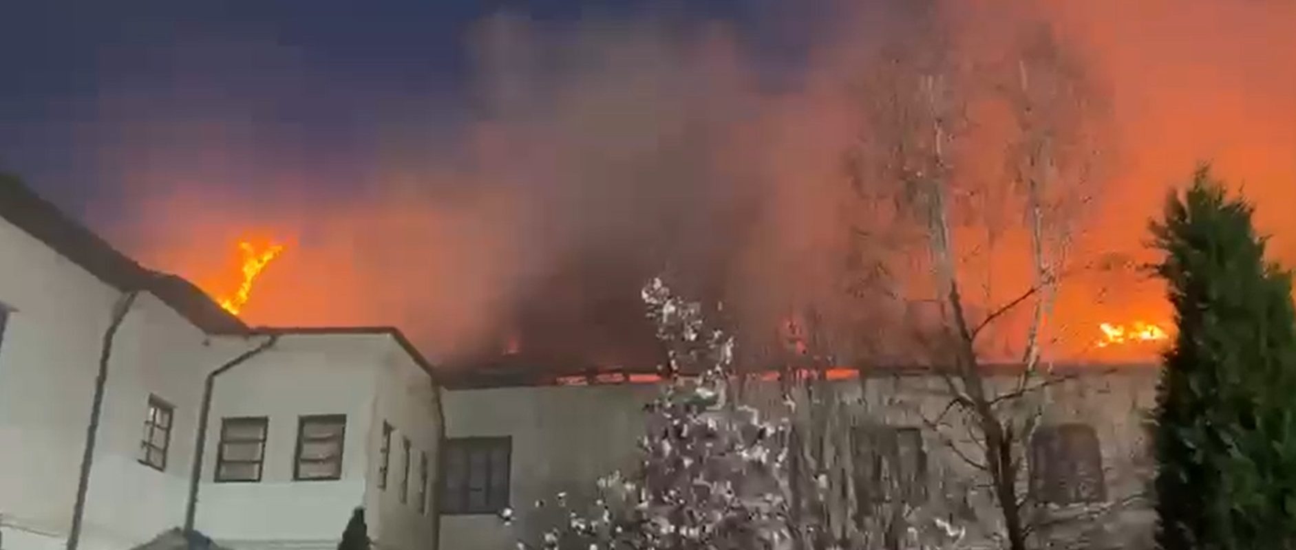 Incendiu devastator la Mănăstirea Bistrița din Vâlcea