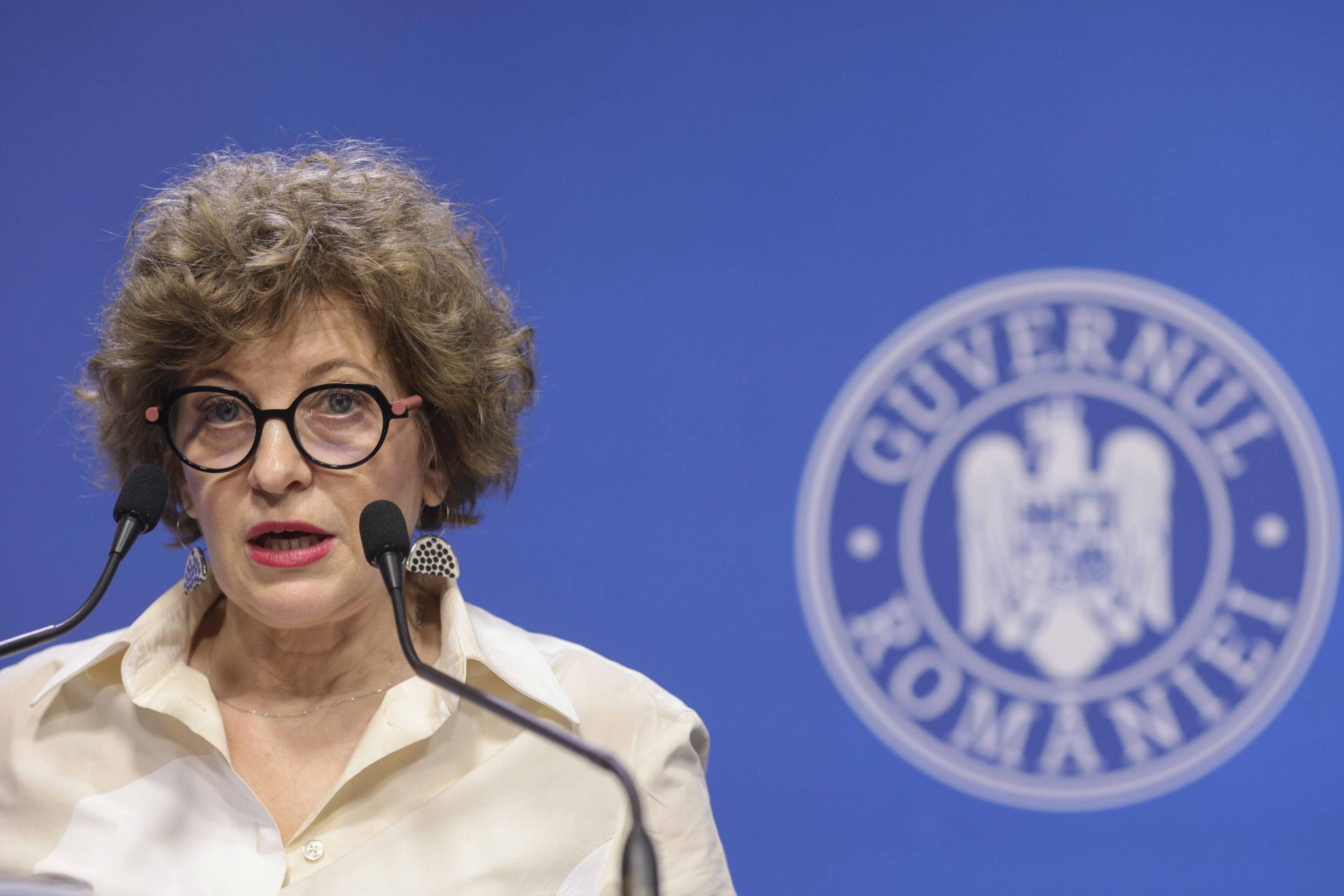 Oana Gheorghiu: Tarom, faliment programat? De ce ezită Guvernul?