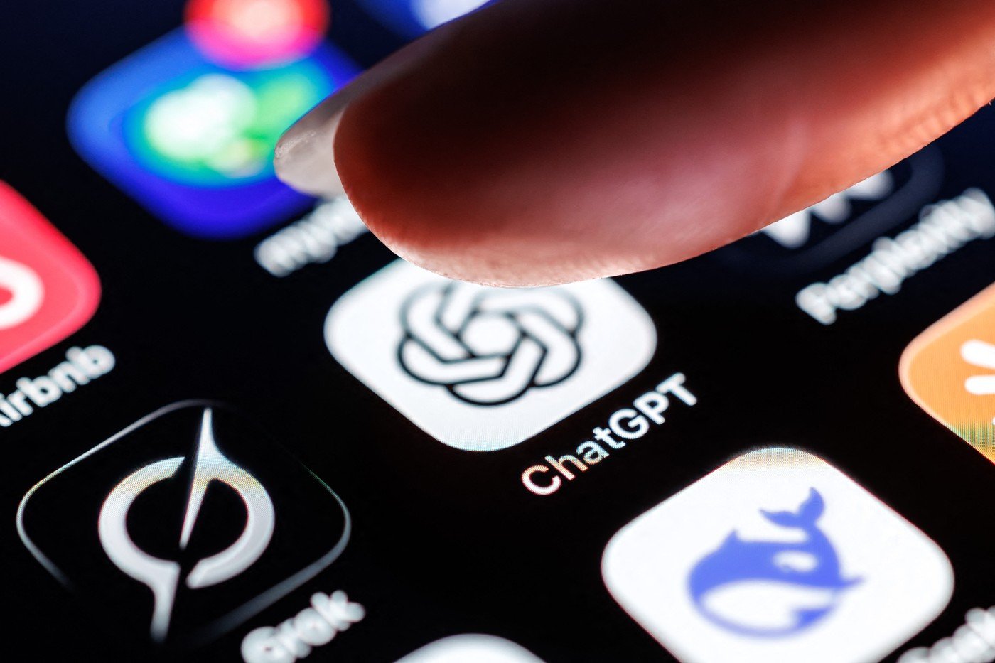 ChatGPT visează la app store, debutul e sub așteptări