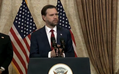 VANCE revine în SUA: Misiunea în Iran, fără succes încheierea războiului