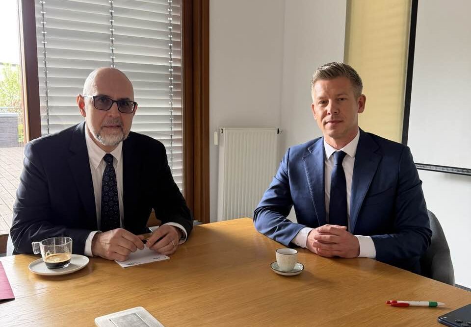 Întâlnire la Budapesta: Cine va fi viitorul premier al Ungariei?