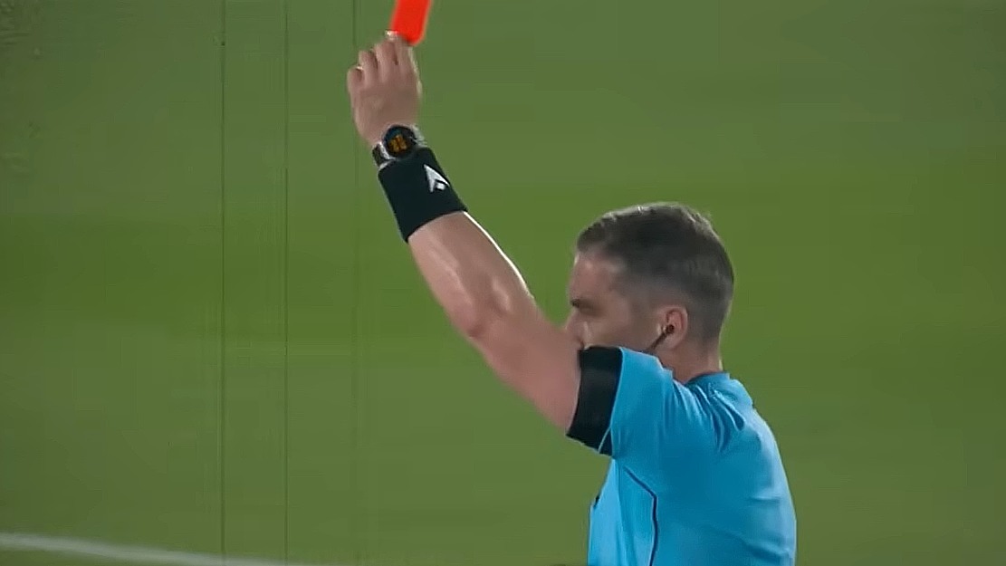 Barcelona, scandal la UEFA după arbitrajul lui Kovacs: Catalanii, reclamații oficiale