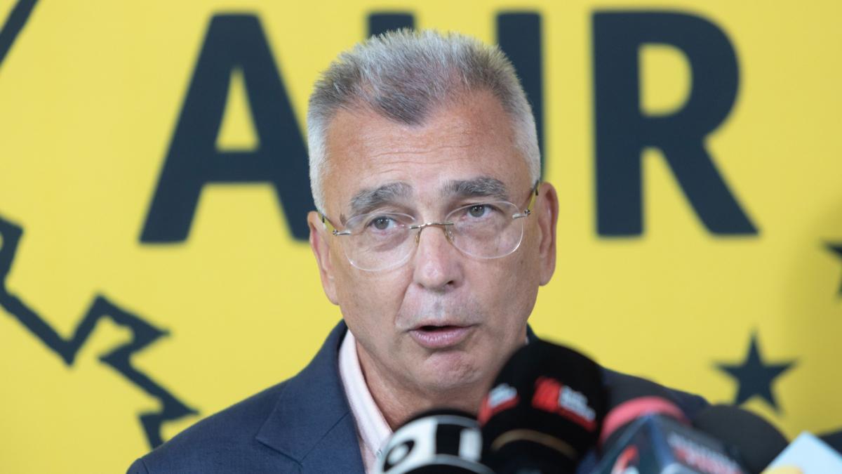 Liderul AUR, atac la Grindeanu: „Cel mai prost crescut”, ignorează apelurile