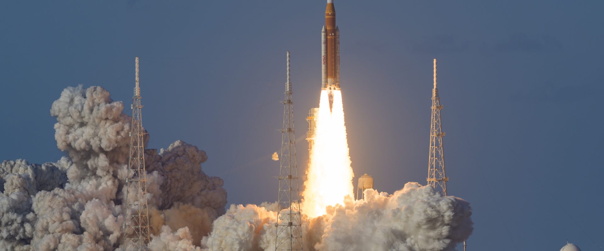 NASA’s Space Launch System rocket launches carrying the Orion spacecraft with NASA astronauts Reid Wiseman, commander; Victor Glover, pilot; Christina Koch, mission specialist; and CSA (Canadian Space Agency) astronaut Jeremy Hansen, mission specialist on NASA’s Artemis II mission, Wednesday, April 1, 2026, from Operations and Support Building II at NASA’s Kennedy Space Center in Florida. NASA’s Artemis II mission will take Wiseman, Glover, Koch, and Hansen on a 10-day journey around the Moon and back aboard SLS rocket and Orion spacecraft launched at 6:35pm EDT from Launch Complex 39B.