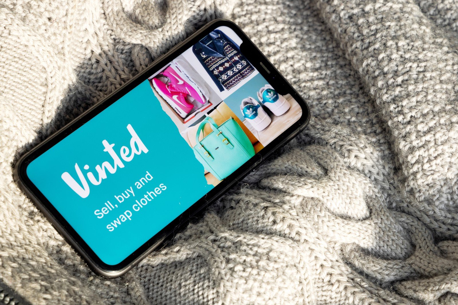 Grupul Vinted, compania-mamă a platformei de comerț online cu articole vestimentare și electronice second-hand, a intermediat tranzacții de 10,8 miliarde euro în 2025