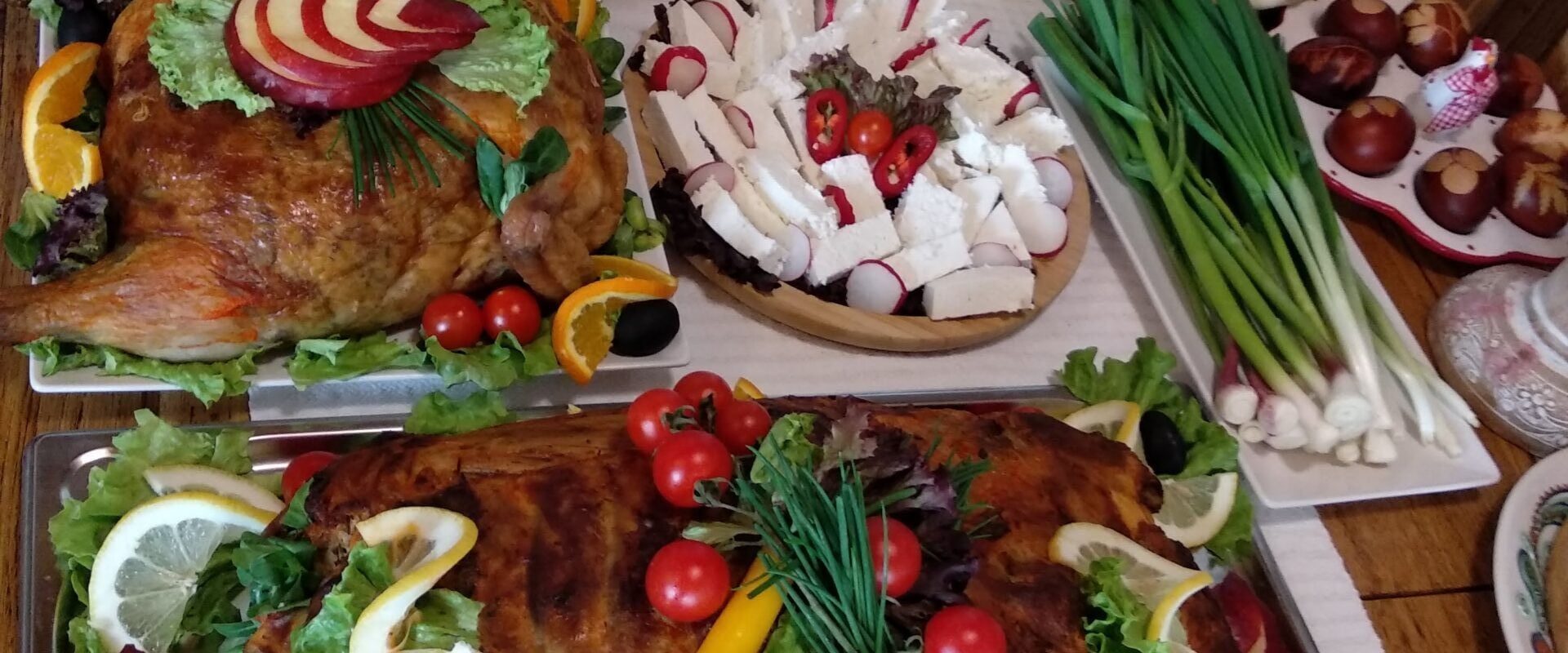 Sfaturi de la MEDICI: Cum să mănânci echilibrat de sărbători, fără regrete