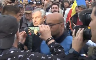 Ceaușescu, față în față cu Berceanu la miting: „Borfașule”! Scandal uriaș, fostul ministru, evacuat
