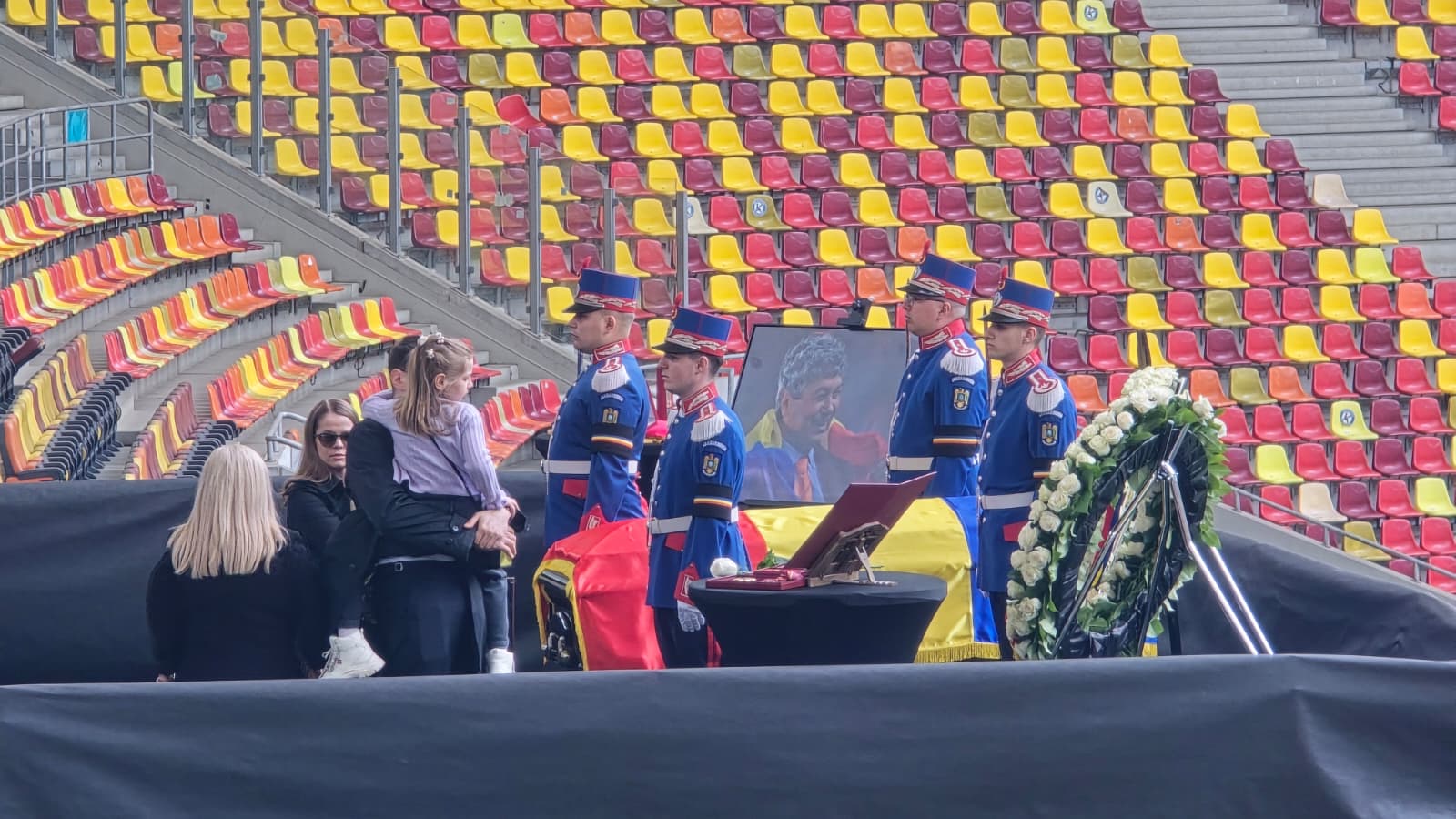 Matei Lucescu, cu fiica, la căpătâiul lui Mircea: „Un moment sfâșietor”