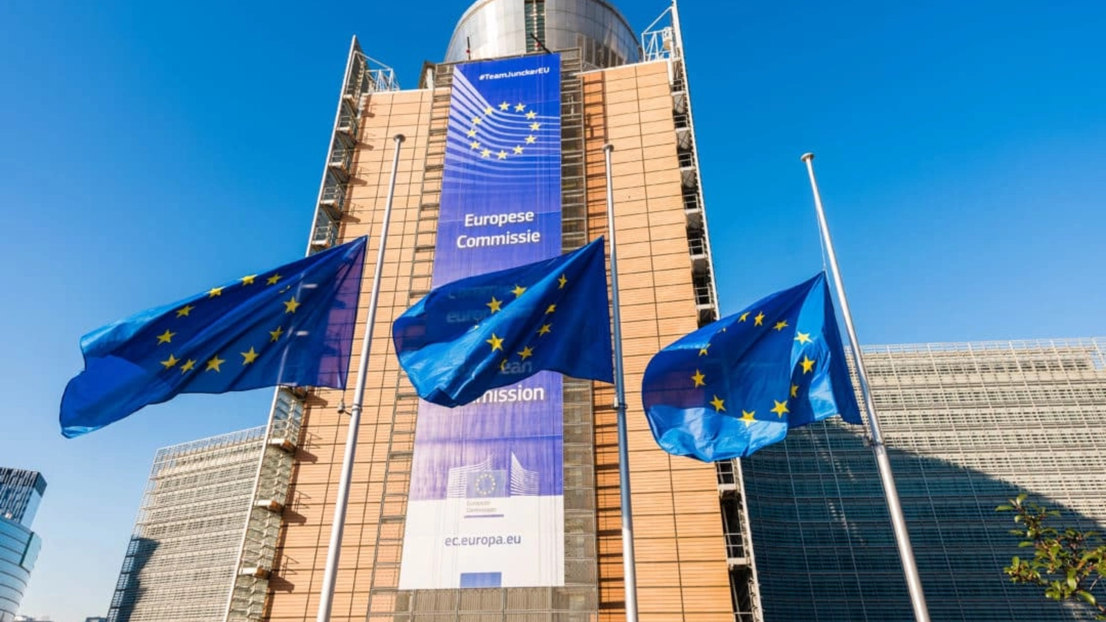 Comisia Europeană, descinderi la o fabrică de ciocolată: Concurență încălcată