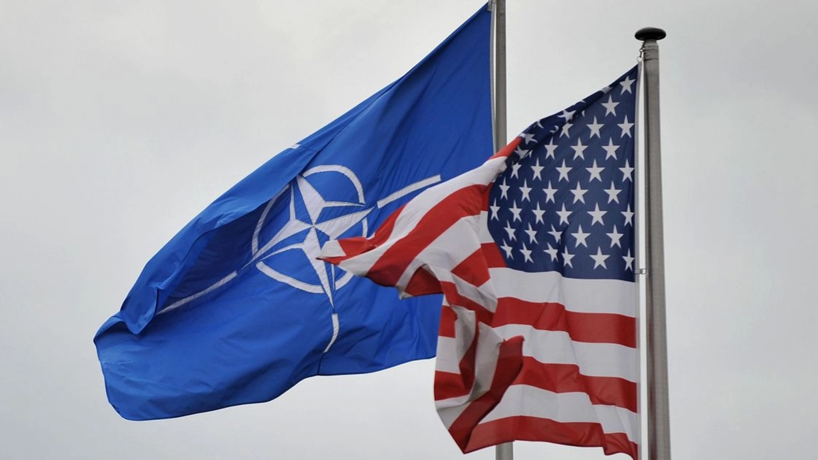 NATO, la un pas de criză? Ce se întâmplă dacă Donald Trump scoate SUA din alianță?