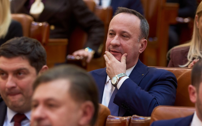 Fost ministru atacă modelul Bolojan: A dus România în criză