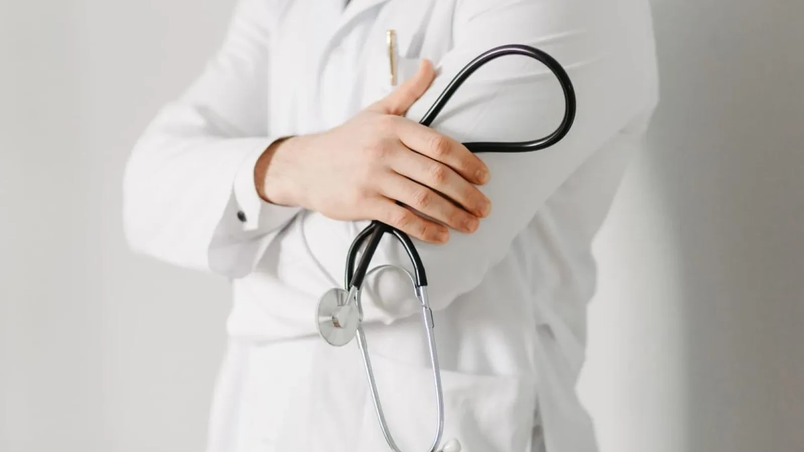 Brâncuși Hour la Târgu Jiu: Un medic lansează inițiativa „Ora de Mondialitate”