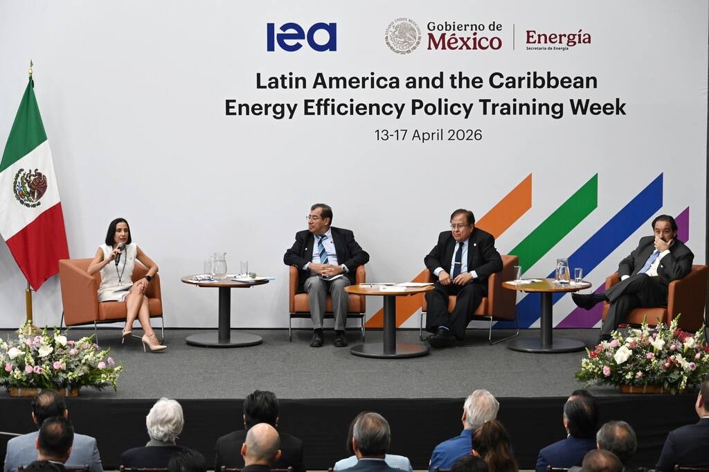 MEXICO: Statul, pilonul suveranității energetice