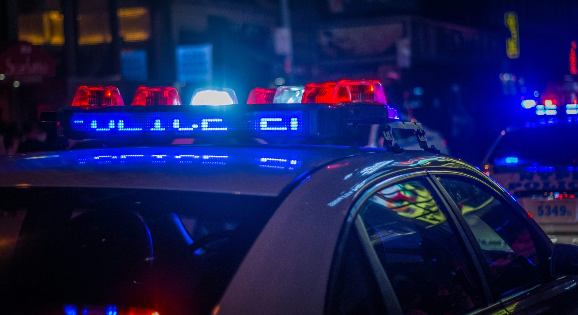 Escroci români, prinși la Viena: Vindeau în București bunuri obținute prin fraudă