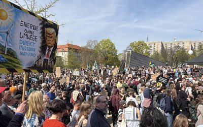 Mii de germani, la proteste față de politica energetică