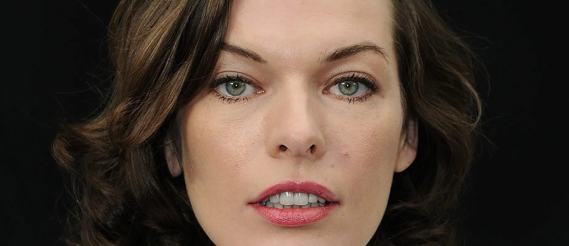 Milla jovovich cucerește ia: Actrița lansează mempalace, un creier artificial uituc