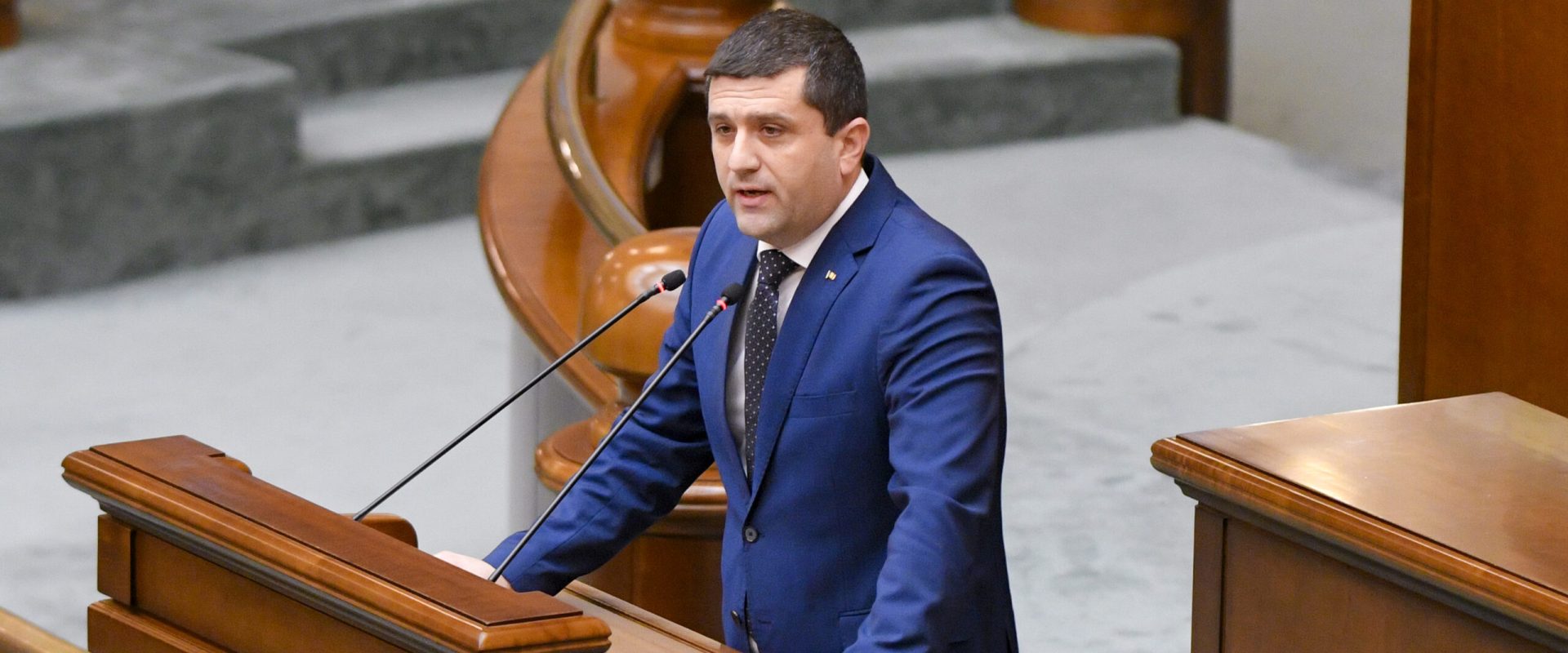 Miruță cere convocarea Parlamentului pentru achiziții militare SAFE