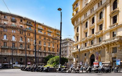 Hoții au golit o bancă din Napoli prin canale: Jaf ca-n filme, fără nicio pistă