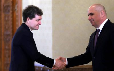 Nicușor Dan, discuții cu partidele înainte de plecarea PSD din Guvern