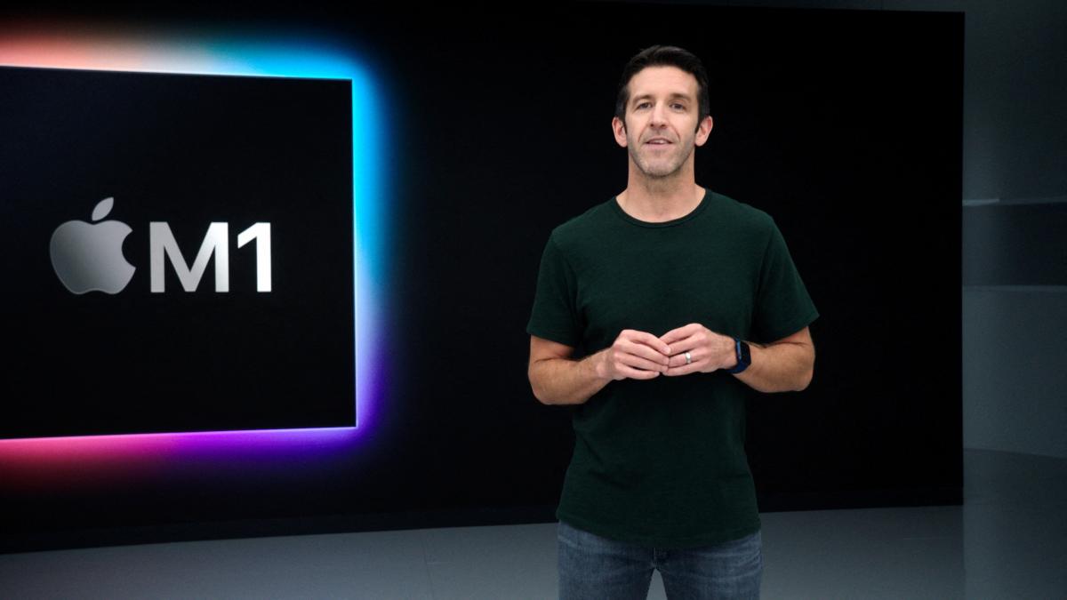 Apple: După 15 ani, Tim Cook face loc. Cine este noul CEO