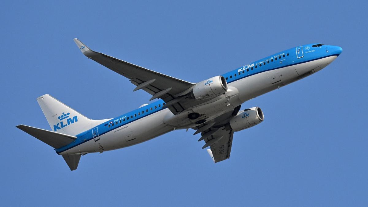 București: 46.000 € pe bilete Business, dar… Familia, blocată la îmbarcare!