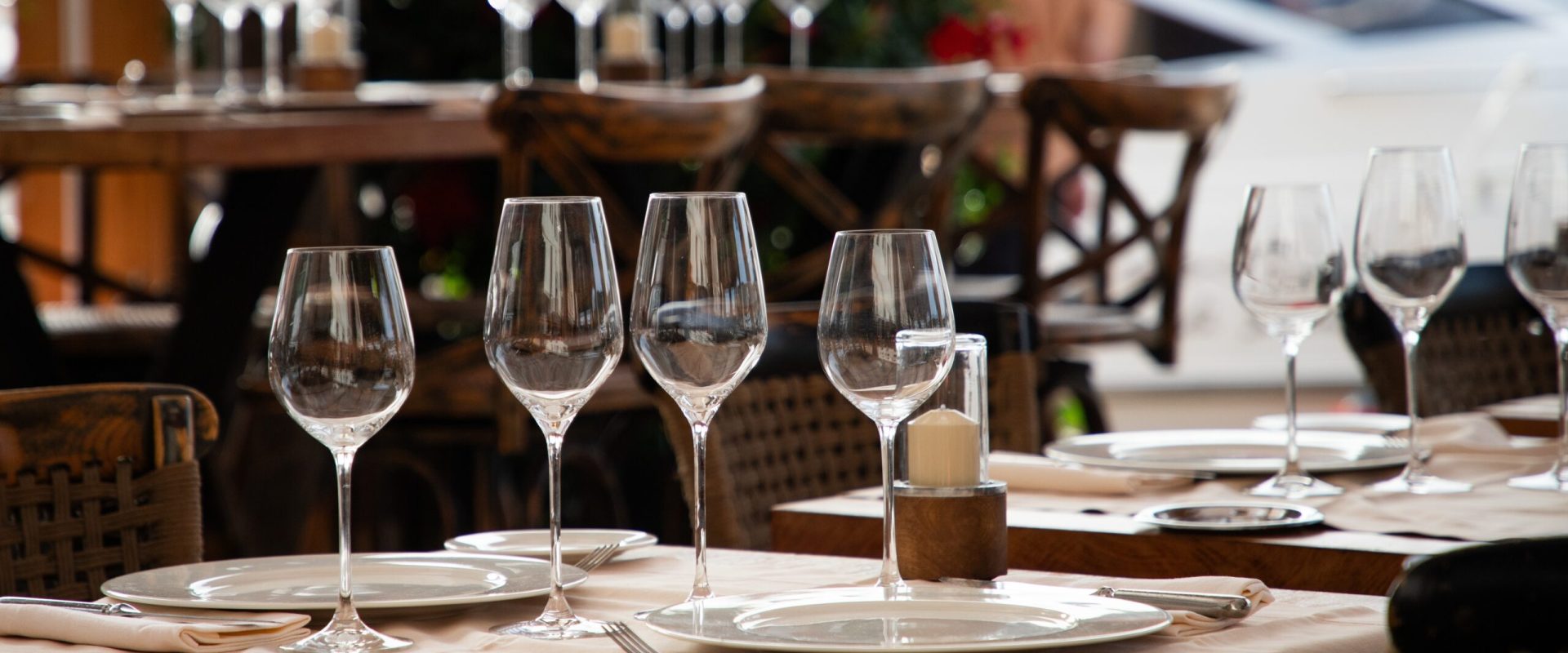 Gigantul tech merge-n restaurante: Chatboții, noii chelneri virtuali?