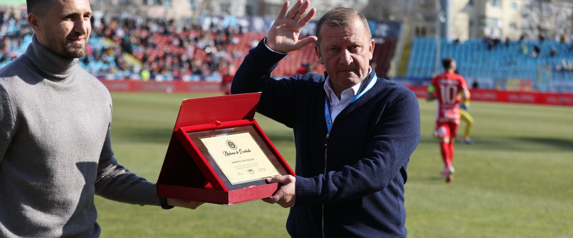 Dorinel Munteanu revine la Galați: Oțelul – Hermannstadt, duel crucial în play-out Galațiul se pregătește pentru un meci incendiar în etapa a treia din play-out-ul Superligii, unde Oțelul o întâmpină pe Hermannstadt