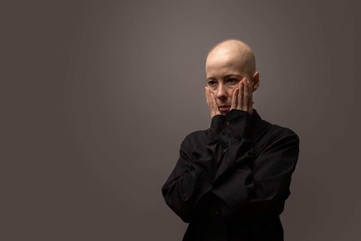 Cine dictează supraviețuirea după cancer? Factorul-cheie ignorat!