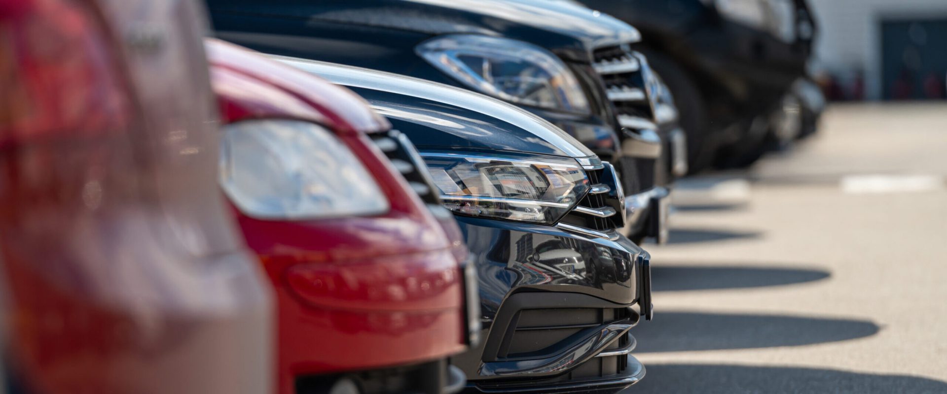 Scumpirea carburanților: Europa, asaltată de vânzarea de mașini electrice