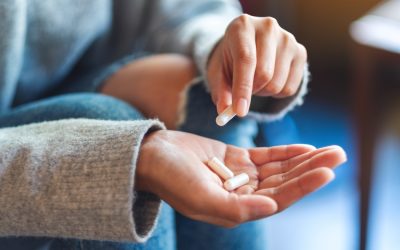 Alimente care-ți strică tratamentul! Atenție ce bagi în gură cu pastile