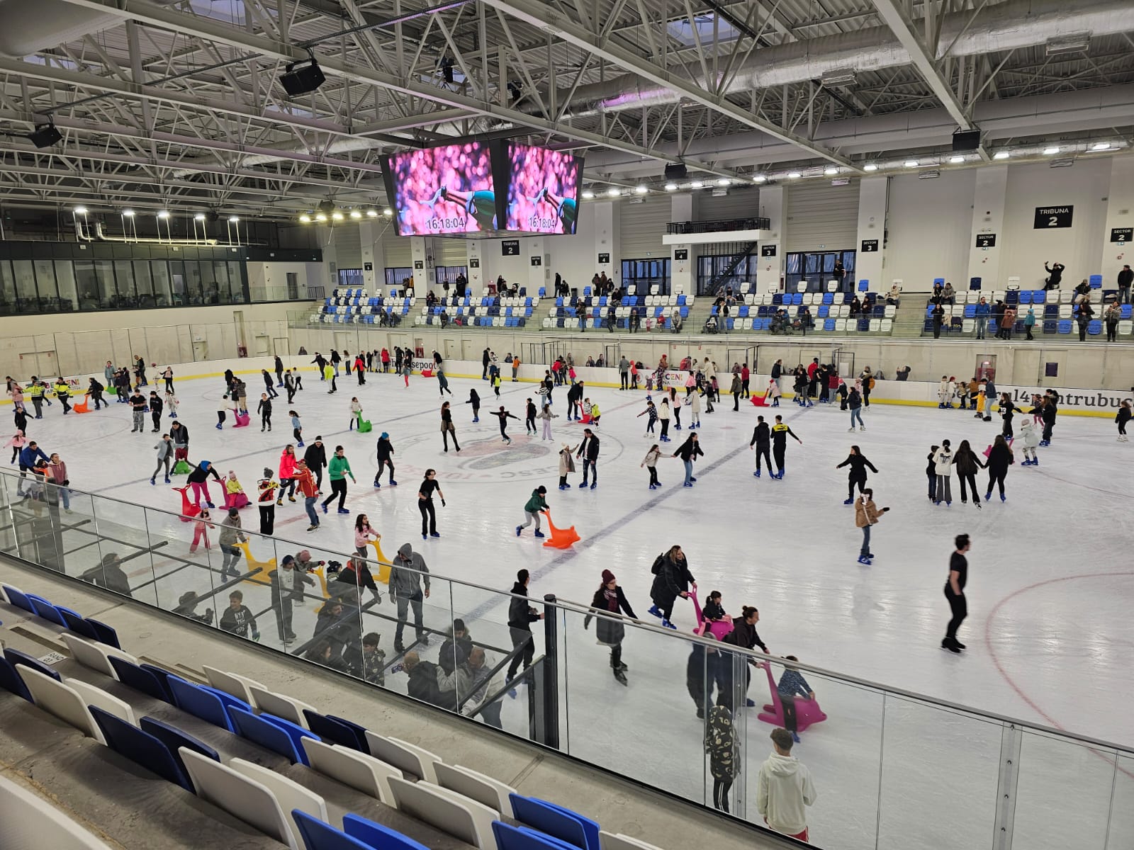 Berceni Arena, deschisă la patinoar în weekend: Program și detalii
