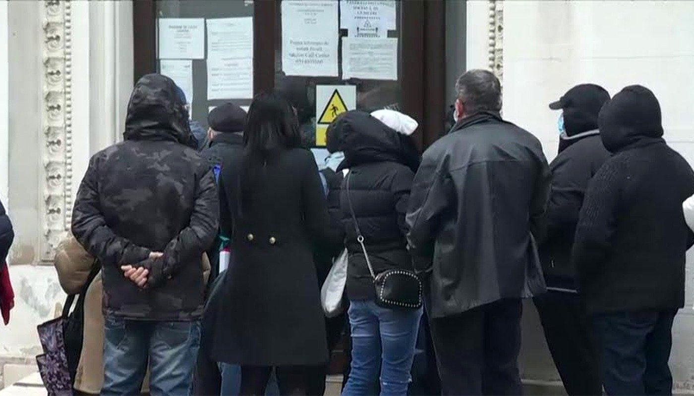 Minus 80 de lei la pensie: Cine sunt pensionarii afectați din România