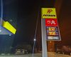 Benzina și motorina, mult mai ieftine azi: Vezi cu cât au scăzut prețurile