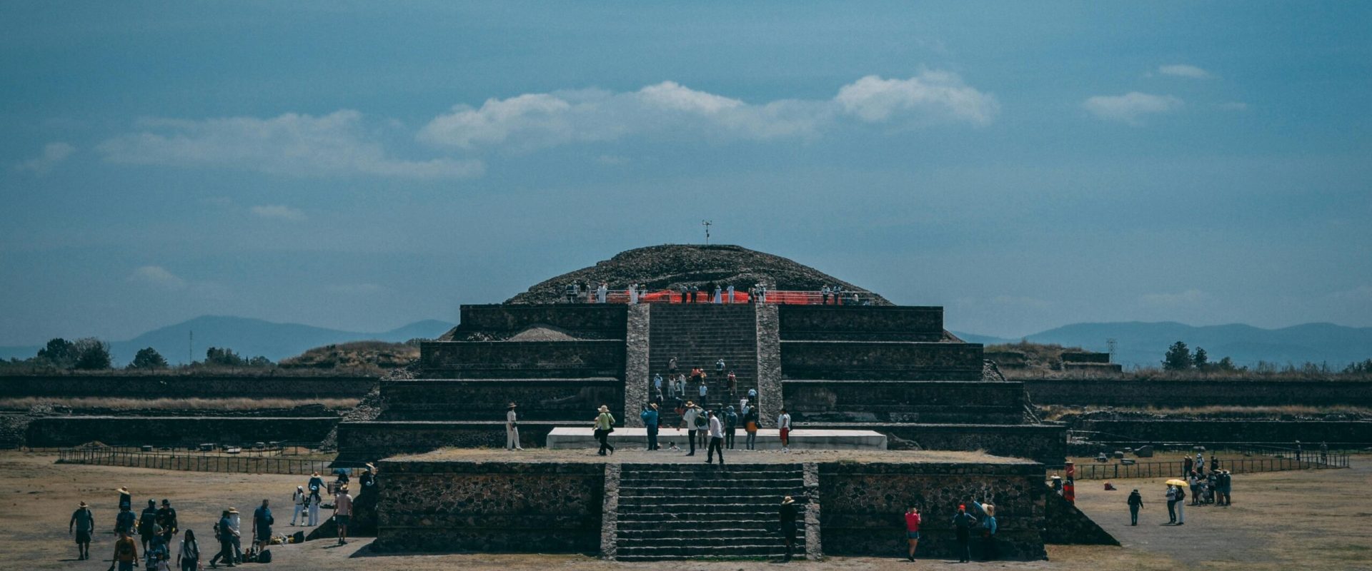 Atacul de la Teotihuacan, ecoul violenței din SUA? Analiza impactului