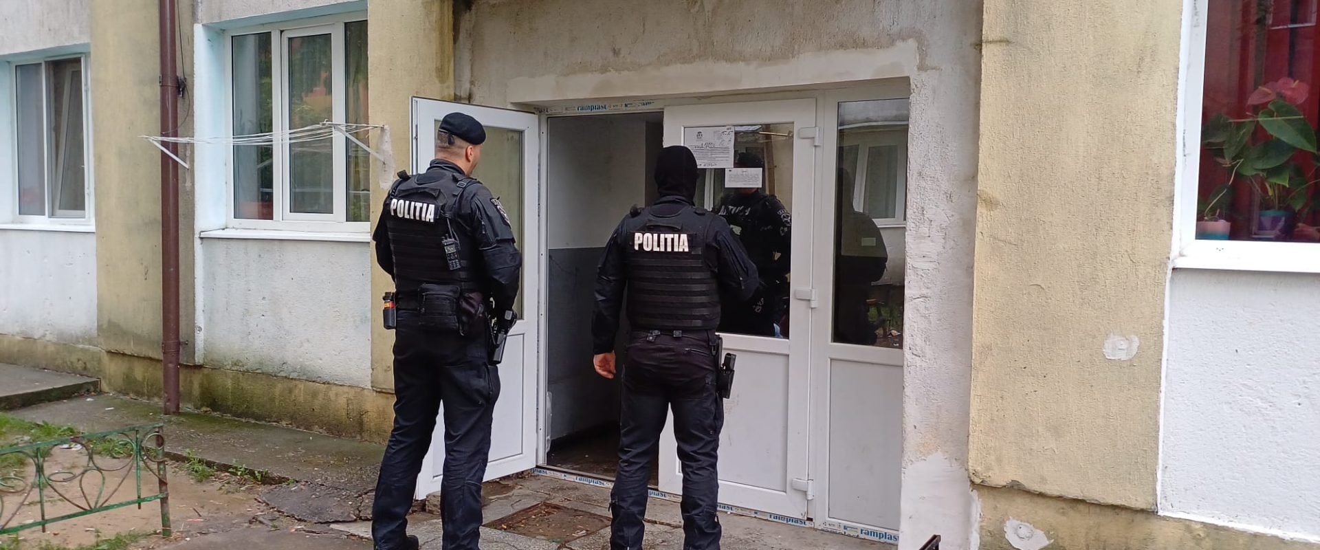 Poliția și Pompierii la ușa ta: Ce NU ai voie să faci ca să eviți AMENDA