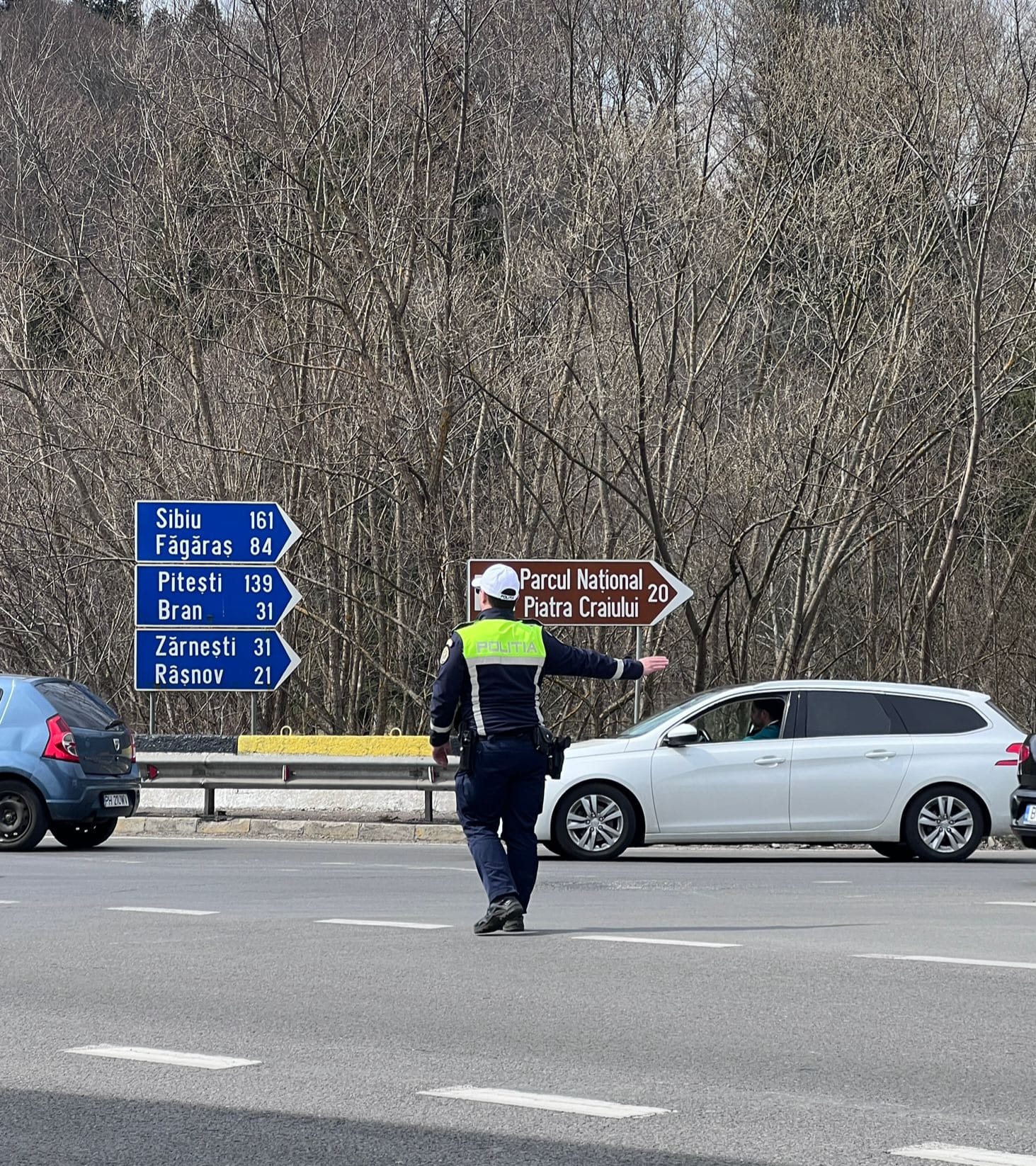 Aglomerație infernală pe DN1 Brașov-București: Poliția recomandă rute ocolitoare