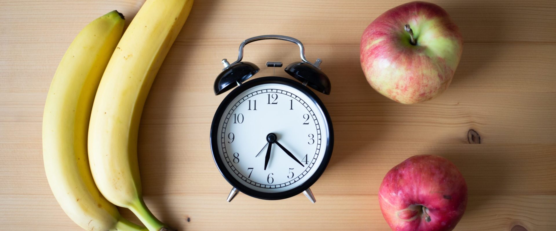 Postul intermitent, mitul spulberat: Nu ajută mai mult la slăbit